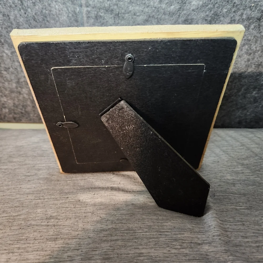 Vintage‎ STONE RESIN PICTURE FRAME 4.5 x 4.5 Photo Swirl Sand Flowers Easel